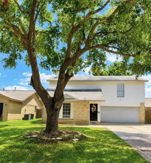 18210 Almonte Lane, Tomball, TX 77377