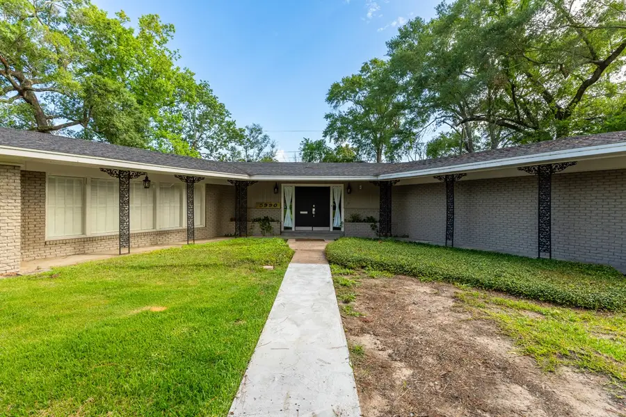 5990 N Circuit Drive, Beaumont, TX 77706 - Image #2