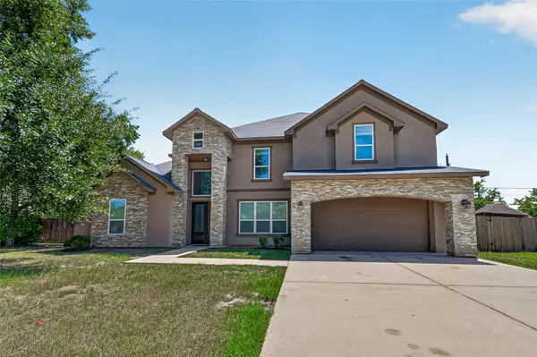 8807 Sedgemoor Drive, Tomball, TX 77375
