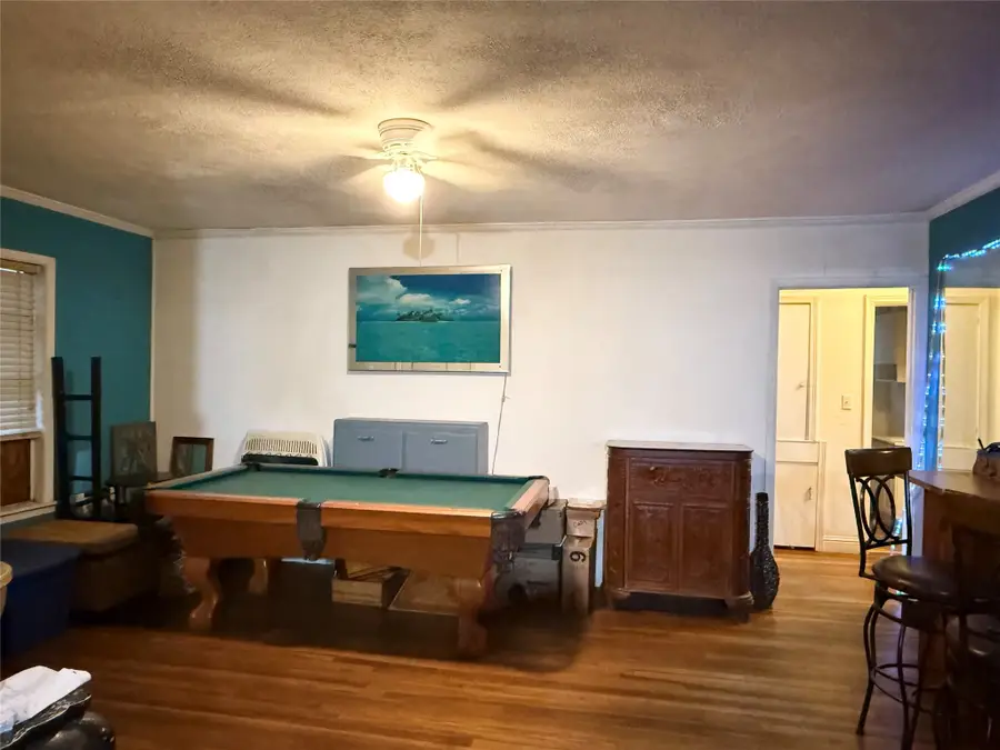 417 S Kansas Street, La Porte, TX 77571 - #3