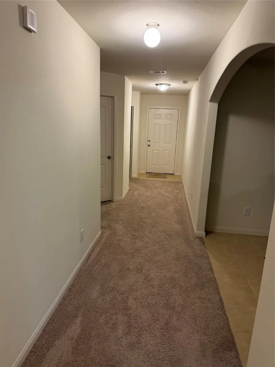 1543 Loose Stone Drive, Rosharon, TX 77583 - Image #2