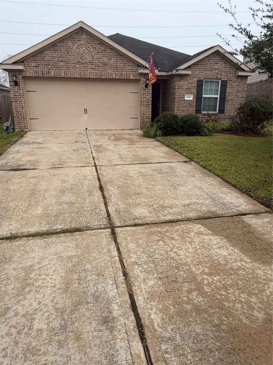 1543 Loose Stone Drive, Rosharon, TX 77583 - Image #3