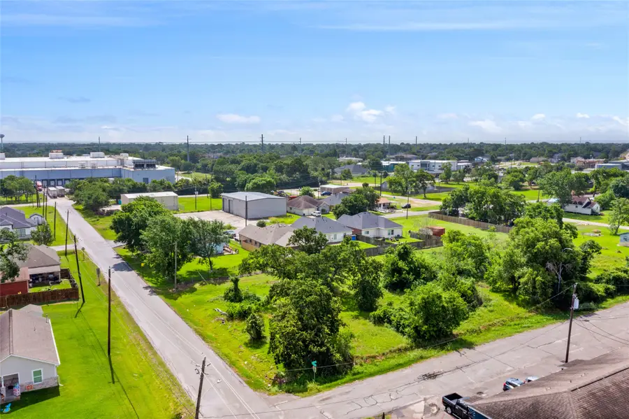 0 N 2nd Street, La Porte, TX 77571 - #3