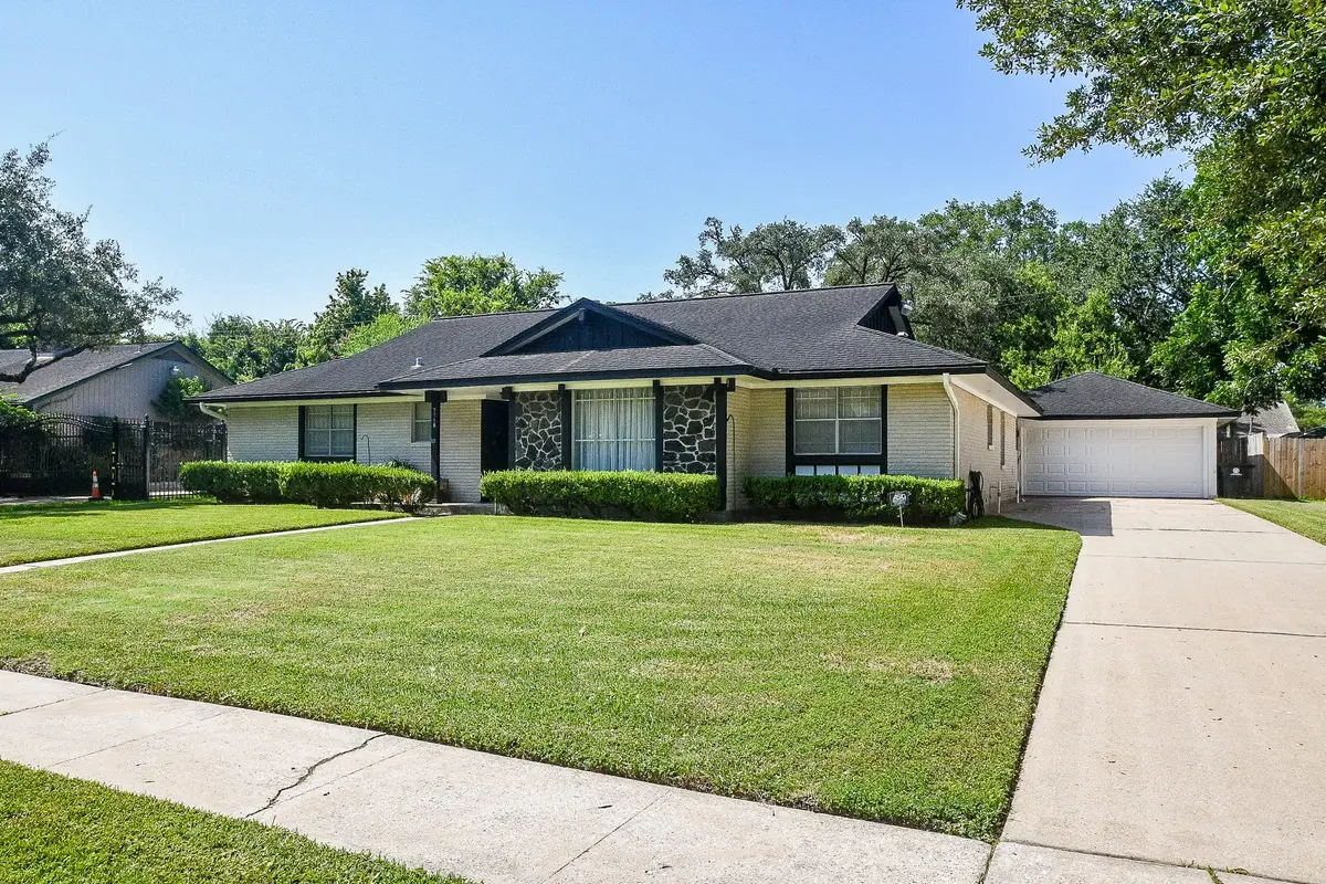 7719 Clarewood Drive, Houston, TX 77036 - #1