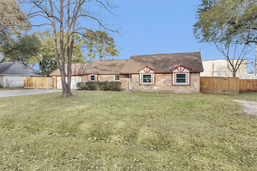 32056 S Wiggins Street, Magnolia, TX 77355 - Image #2
