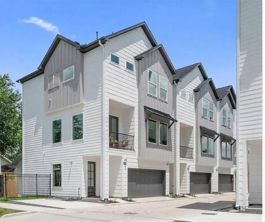 902 Kern St #B, Houston, TX 77009 - #3