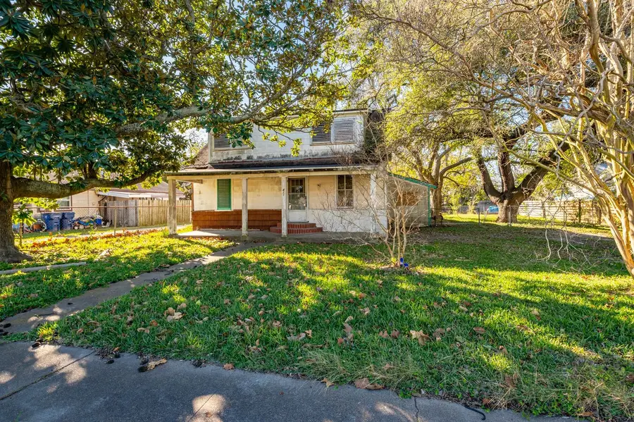 411 Ml King Jr Street, Texas City, TX 77590 - Image #2