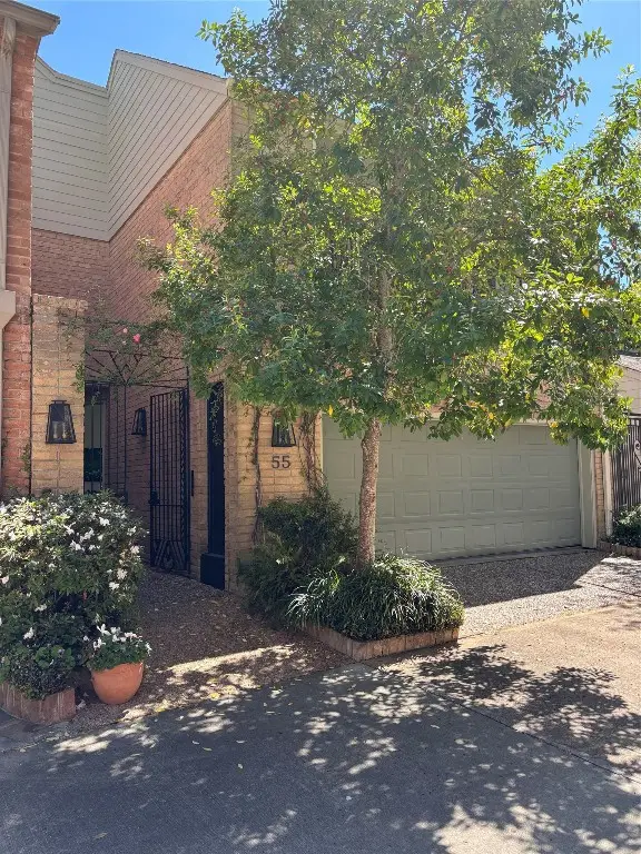 10 S Briar Hollow Lane #55, Houston, TX 77027 - #2