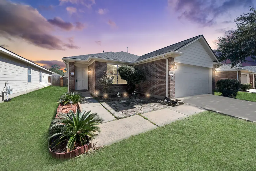 21630 Falvelsunset Court, Spring, TX 77388 - Image #2