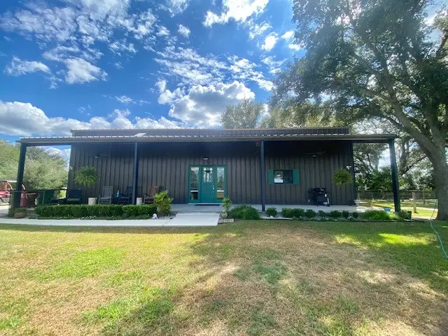 7834 County Road 255, Damon, TX 77430 - #1