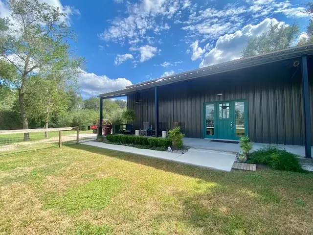 7834 County Road 255, Damon, TX 77430 - #2