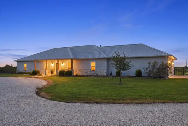 5330 Indian Trail Lane, Brenham, TX 77833