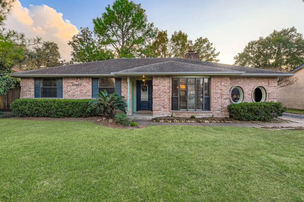 11007 Ensbrook Drive, Houston, TX 77099 - Image #1