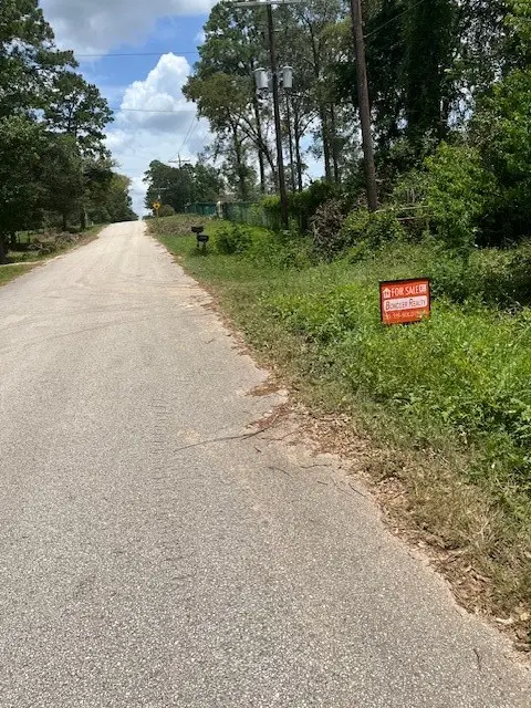 13994 Walker Road, Conroe, TX 77302 - Image #1