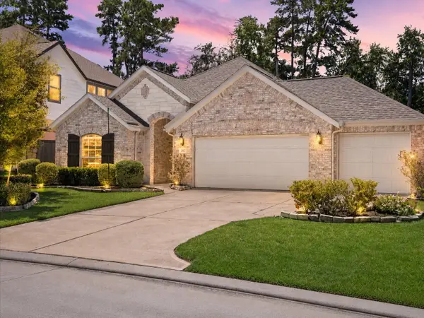247 Scarlet Maple Way, Conroe, TX 77318
