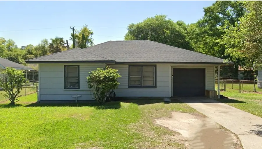409 Bridal Wreath Avenue, Orange, TX 77630 - Image #2