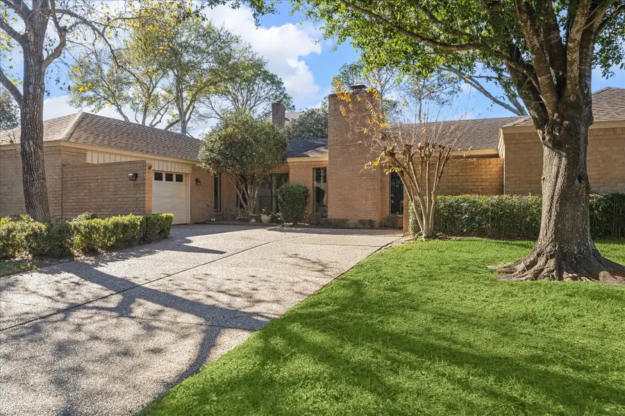 306 Commodore Way, Houston, TX 77079 - Image #2