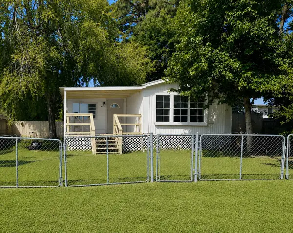 142 Aspen, Livingston, TX 77351