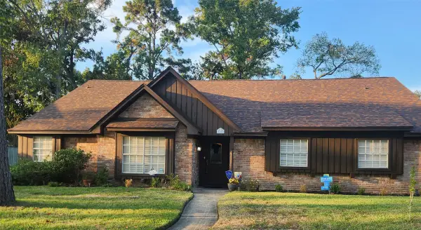 1119 Woodfield Lane, Houston, TX 77073