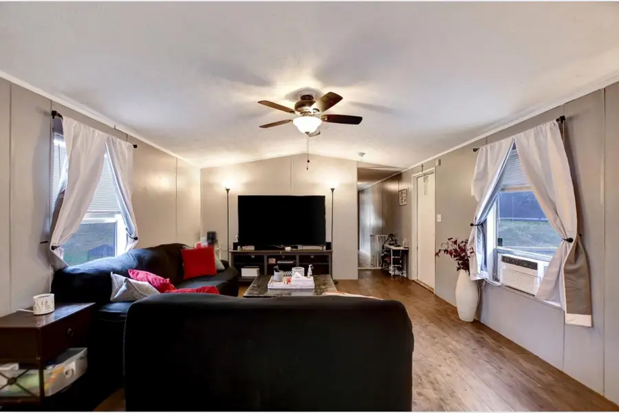 91 Bonnie Creek Drive, Coldspring, TX 77331 - Image #3