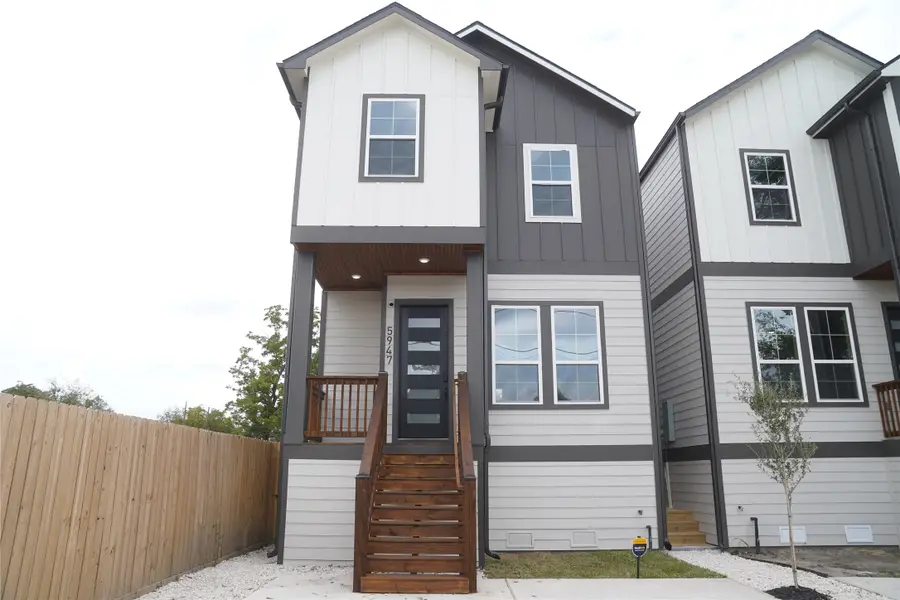 5947 Collingsworth Street, Houston, TX 77026 - Image #2