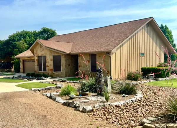 7926 White Oak Road, Kerrville, TX 78028