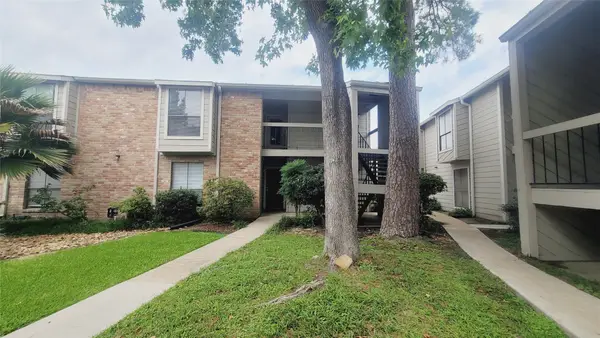 17331 Red Oak Drive #10, Houston, TX 77090