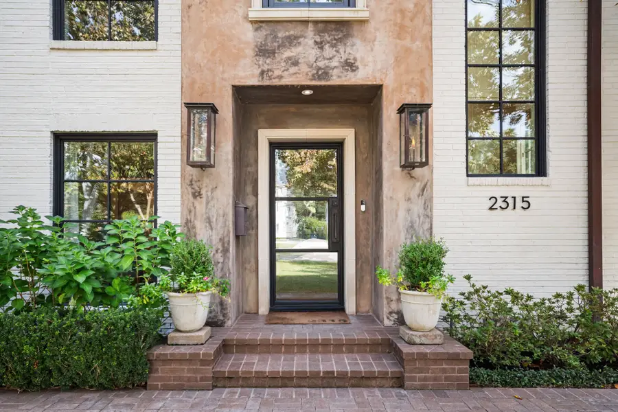 2315 Ella Lee Lane, Houston, TX 77019 - Image #3