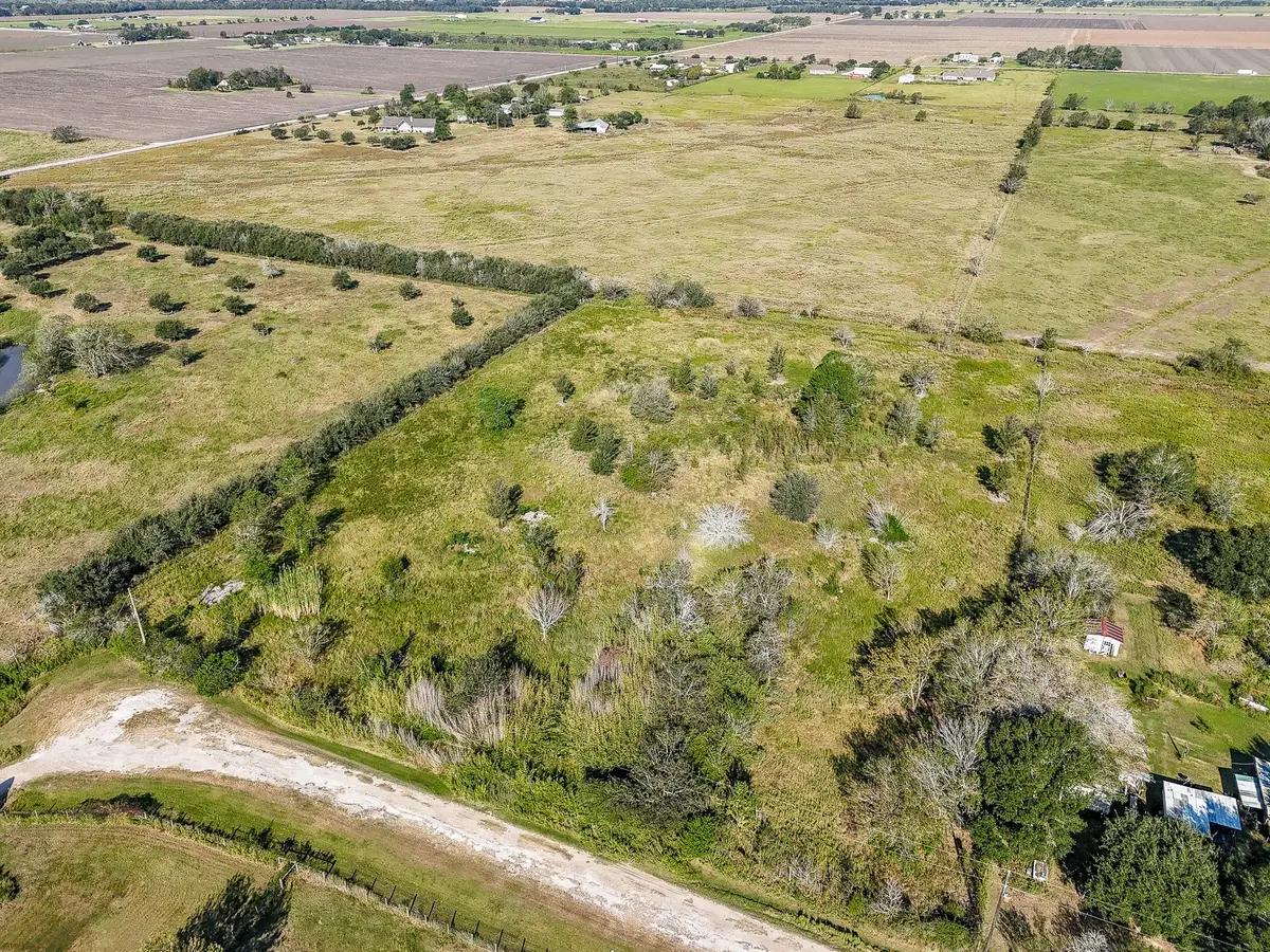 9810 E Creek Bend Drive, Needville, TX 77461 - #1