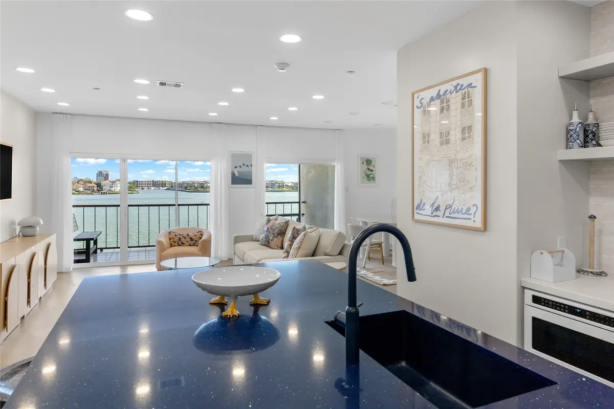 401 Lakeside Lane #308, Nassau Bay, TX 77058 - #1