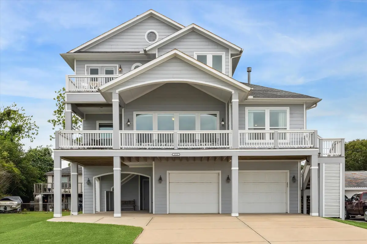 4910 Palm Street, Seabrook, TX 77586 - Image #1