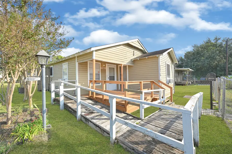 5303 Lucille Street, Houston, TX 77026 - Image #2