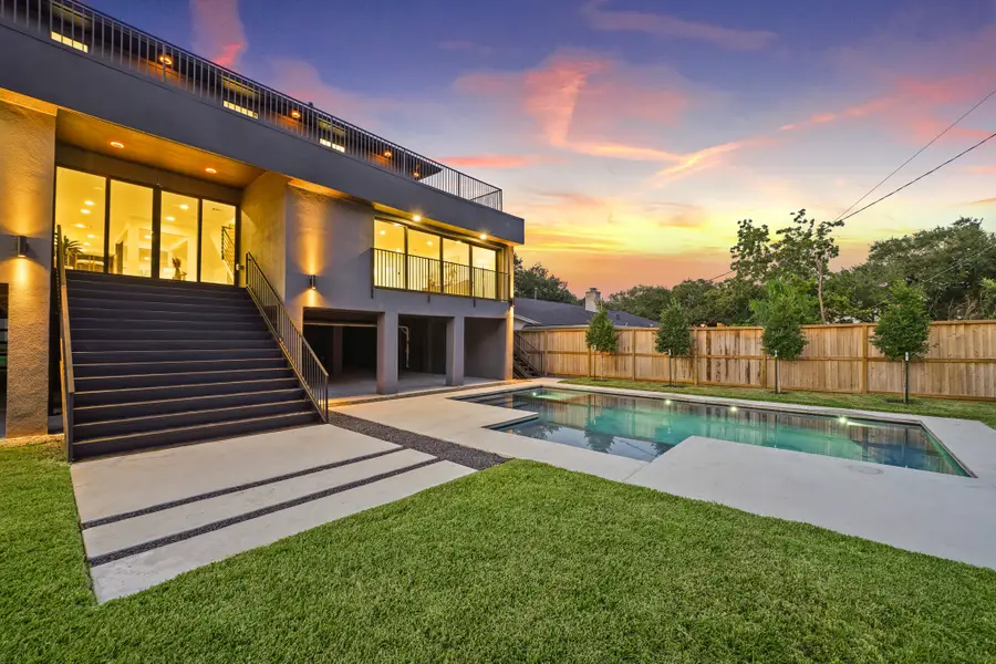 5207 Braesheather Drive, Houston, TX 77096 - Image #2