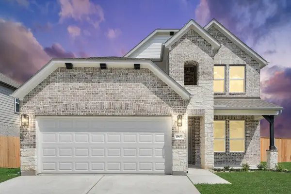 11802 Royal Willow Lane, Houston, TX 77066