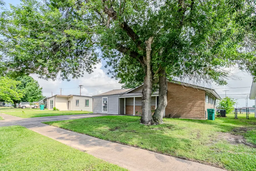 3705 Crawford Drive, Pasadena, TX 77503 - #2