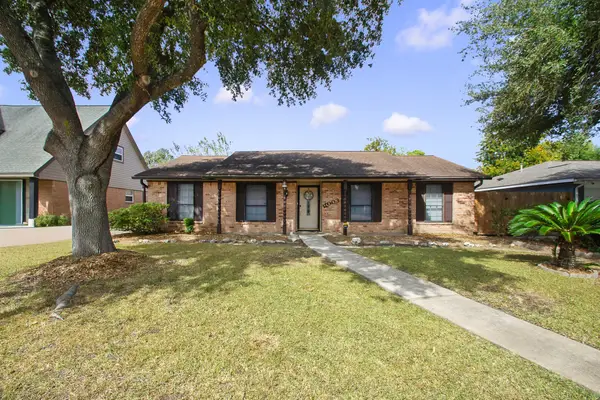 11003 Sageorchard Lane, Houston, TX 77089