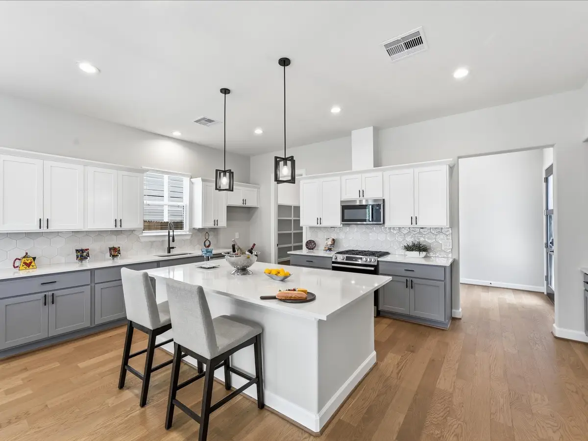 7208 Shadyvilla Lane, Houston, TX 77055 - #1