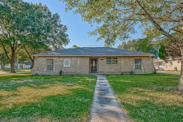 11503 High Star Drive, Houston, TX 77072