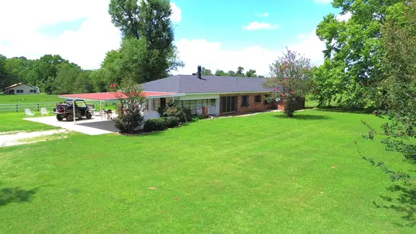 2476 Fm 132, Crockett, TX 75835