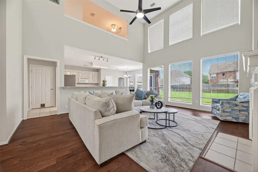 5911 Indian Hills Ln Lane, Sugar Land, TX 77479 - #3