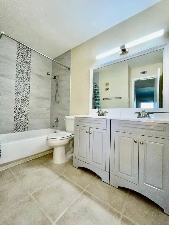 3055 Walnut Bend Lane #36, Houston, TX 77042