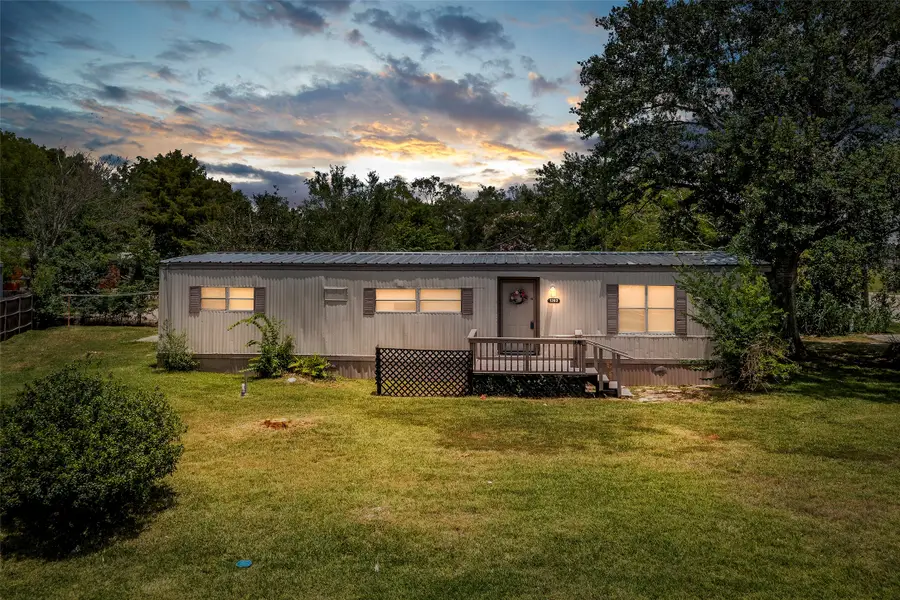 1202 Willow Lane, League City, TX 77573 - Image #2