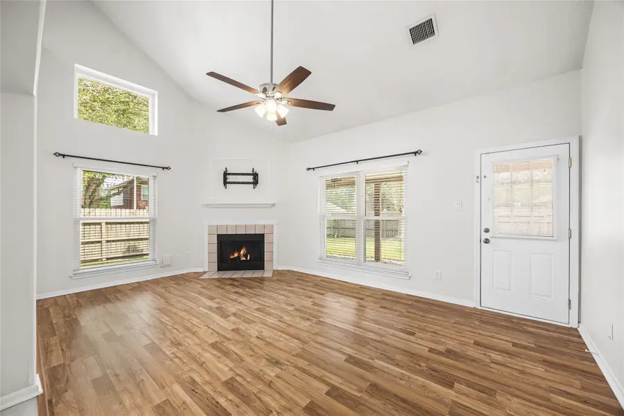 16003 Salton Point Drive, Friendswood, TX 77546 - #2