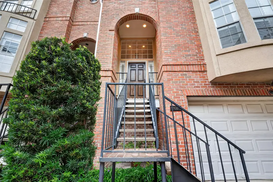 5202 Sagecircle Street S, Houston, TX 77056 - #2