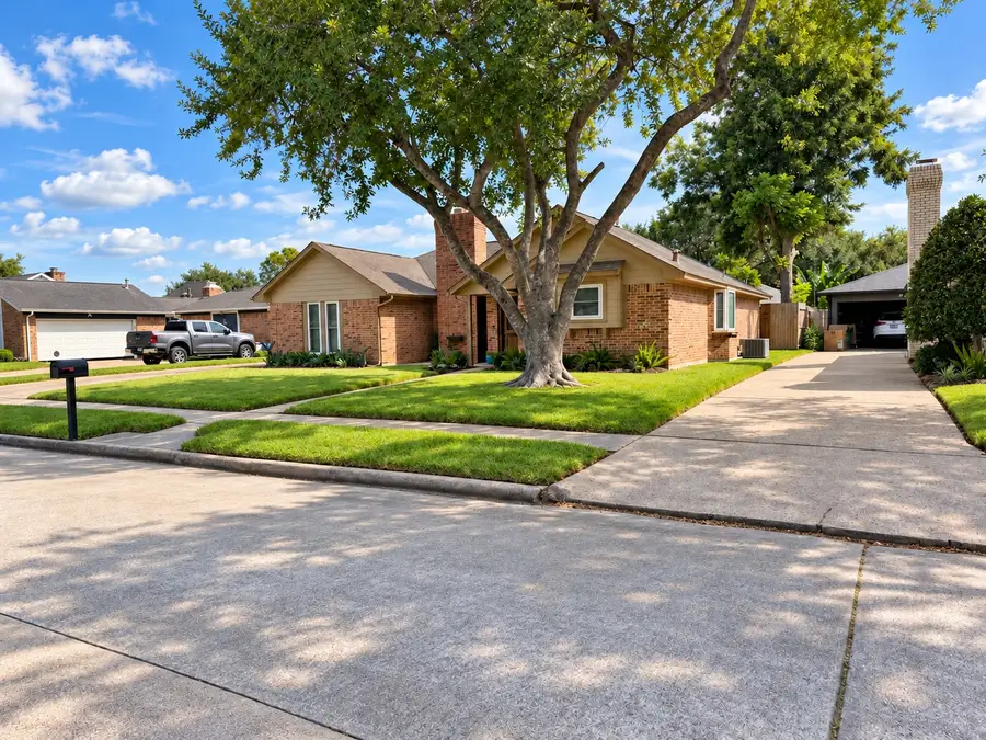 6102 Canada Drive, Pasadena, TX 77505 - #2