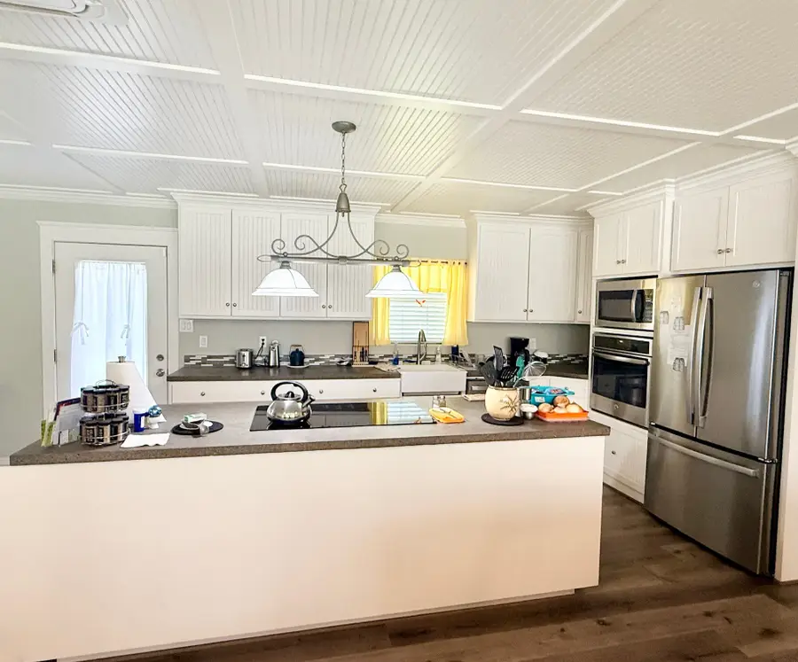 1017 E Miller Street, Angleton, TX 77515 - #3