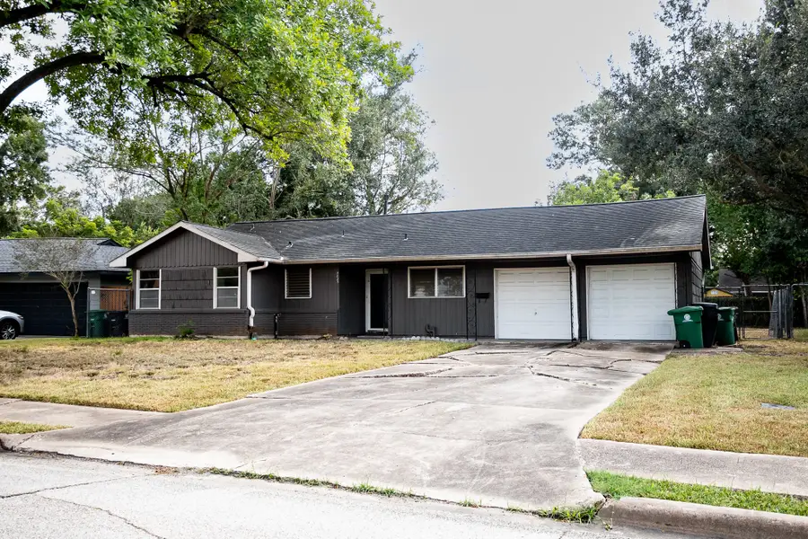 4825 Hummingbird Street, Houston, TX 77035 - #2