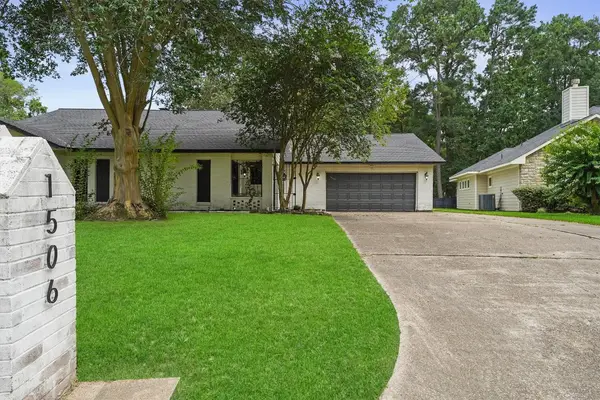 1506 Sahara Drive, Crosby, TX 77532