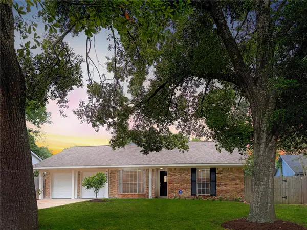 7323 Tall Pines Drive, Houston, TX 77088