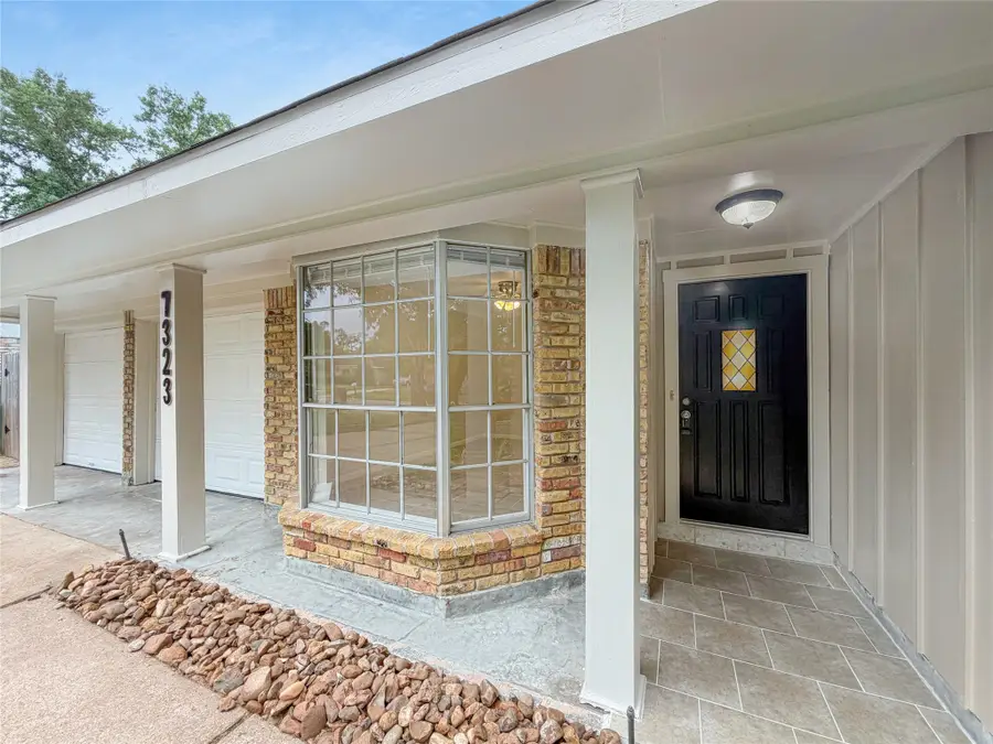 7323 Tall Pines Drive, Houston, TX 77088 - #3
